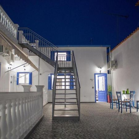 Aimou Studio'S Apartment'S Pireus Eksteriør bilde