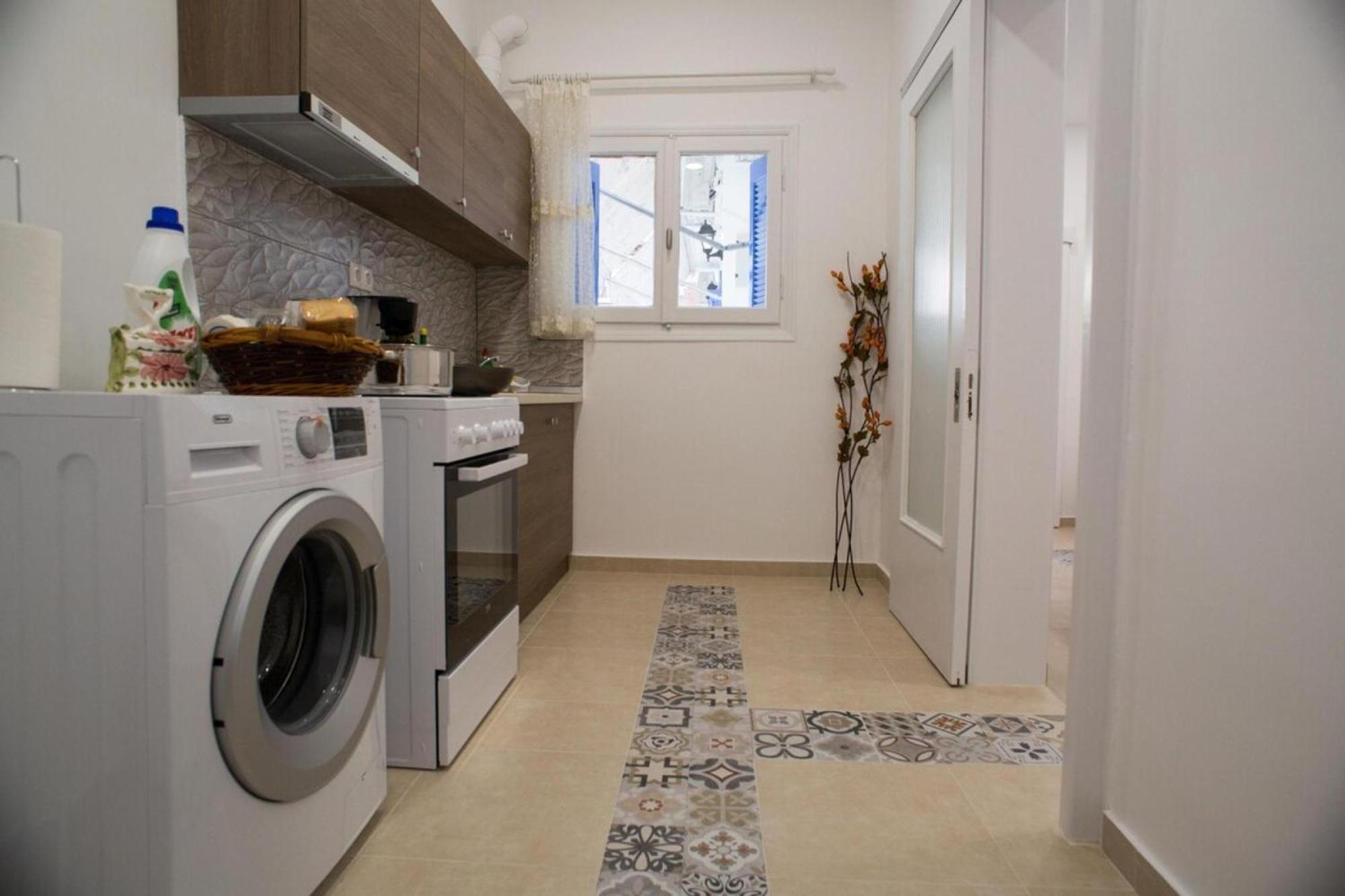 Aimou Studio'S Apartment'S Pireus Eksteriør bilde