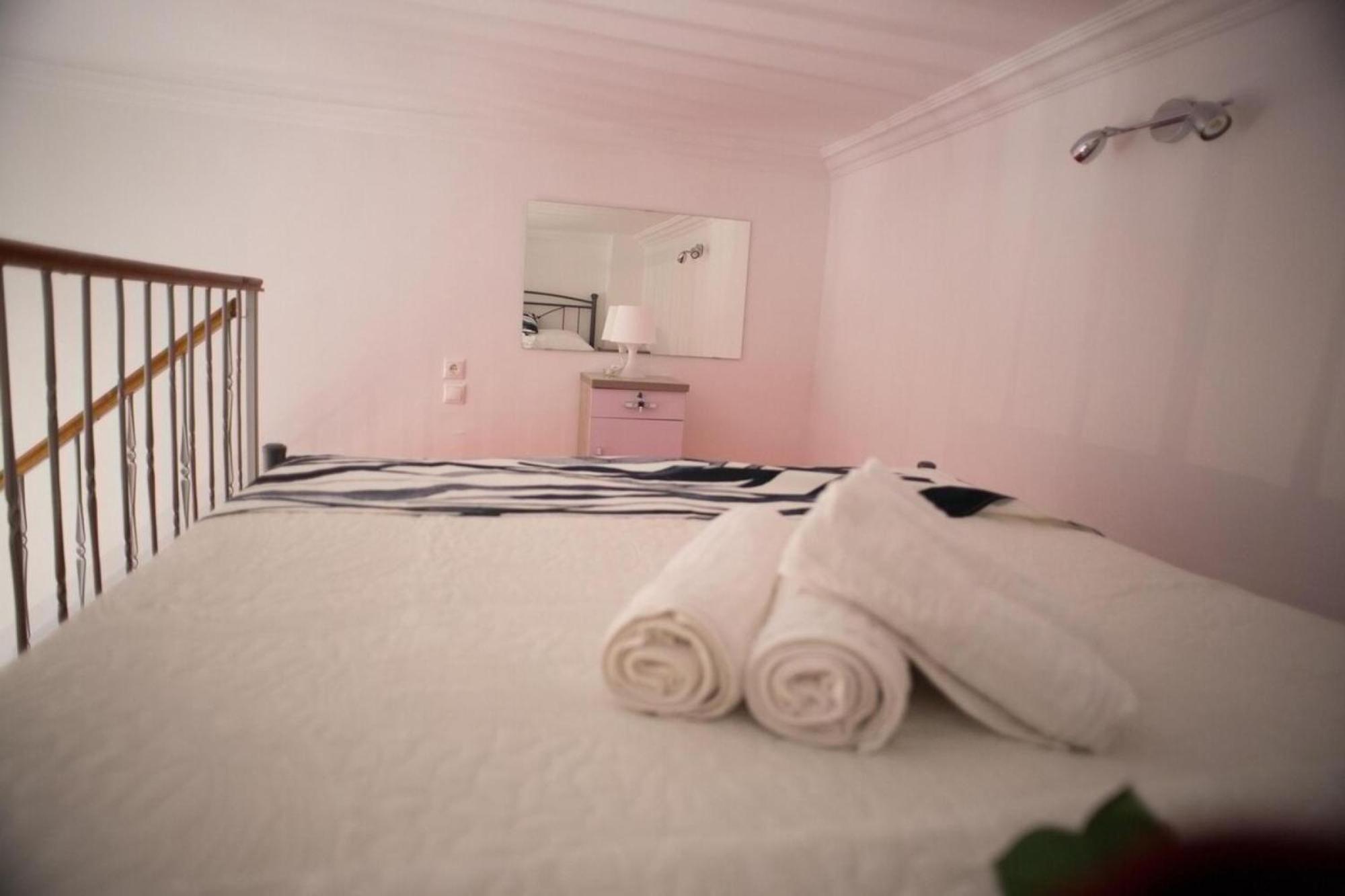 Aimou Studio'S Apartment'S Pireus Eksteriør bilde