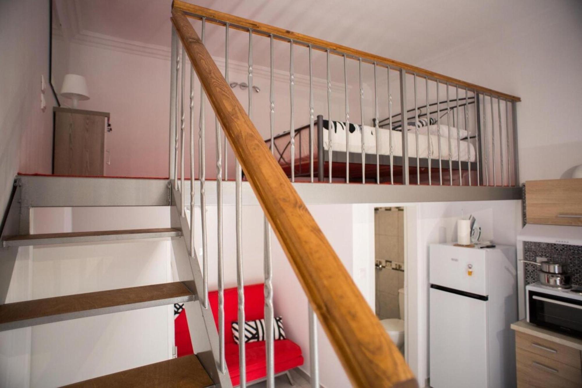 Aimou Studio'S Apartment'S Pireus Eksteriør bilde